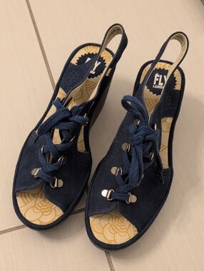 Fly London Ylfa Navy Suede Lace-Up Slingback Wedge Platform Sandals Size 41